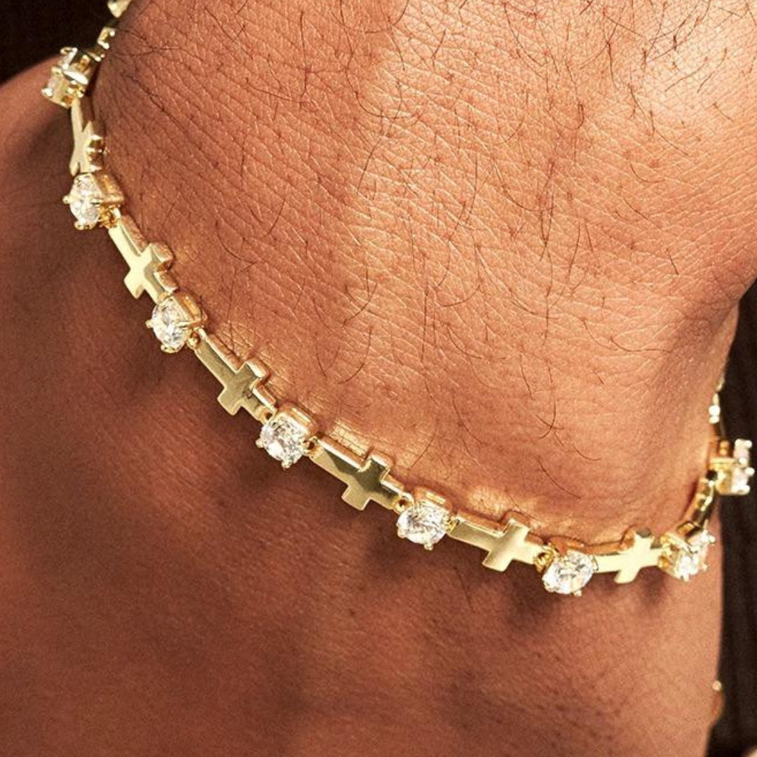 18K CROSS DIAMOND BRACELET