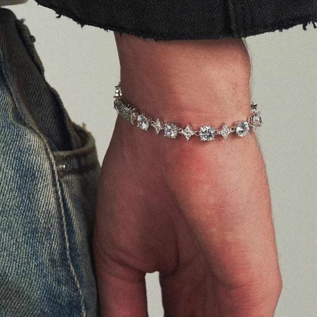“CROWN” SPIKED DIAMOND BRACELET