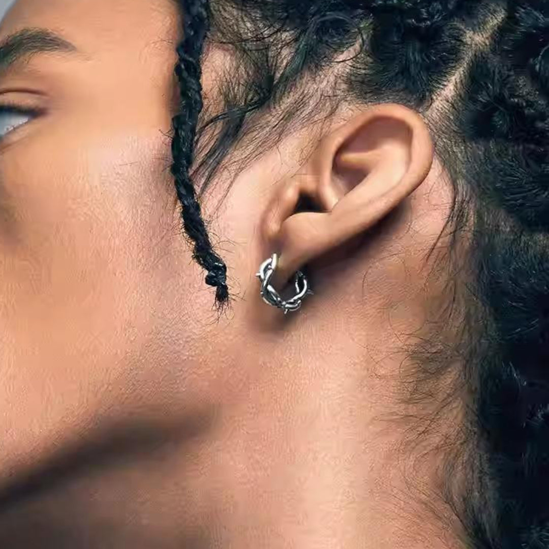 "THORN LOOP" .925 EARRINGS