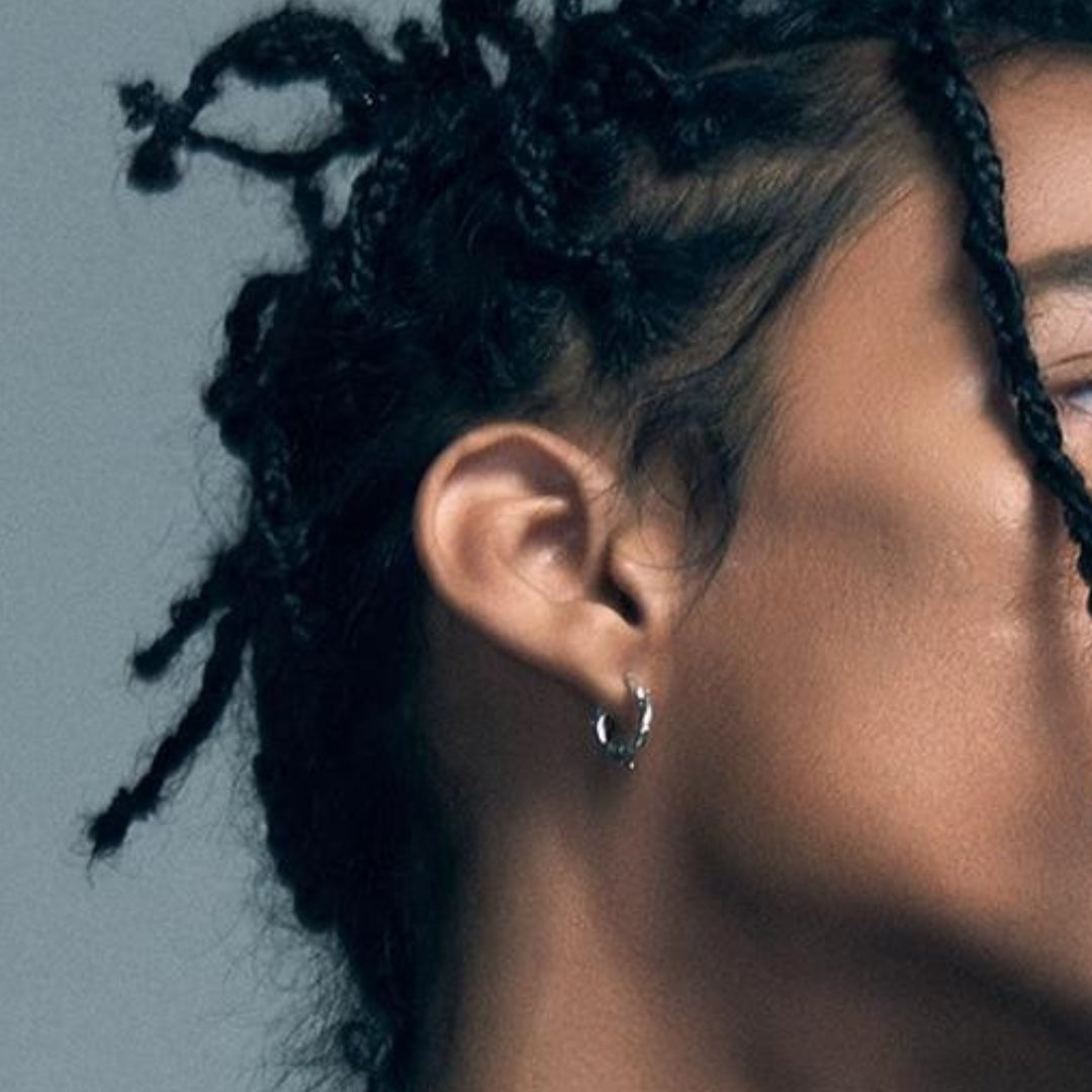 "THORN LOOP" .925 EARRINGS