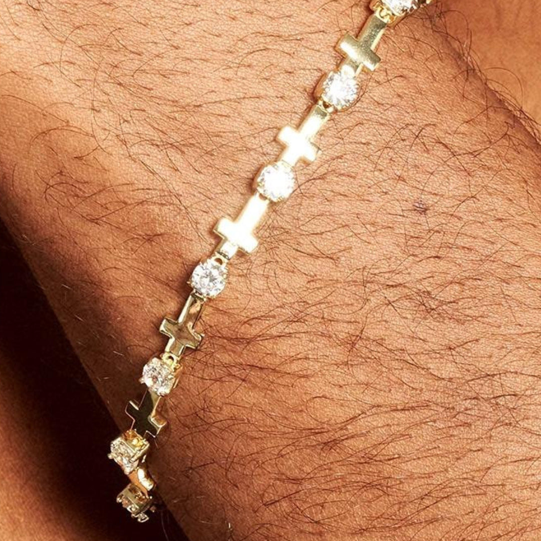 18K CROSS DIAMOND BRACELET