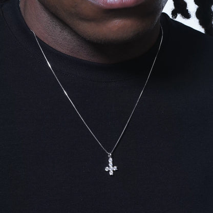 18K WHITE GOLD MICRO ST PETER'S CROSS