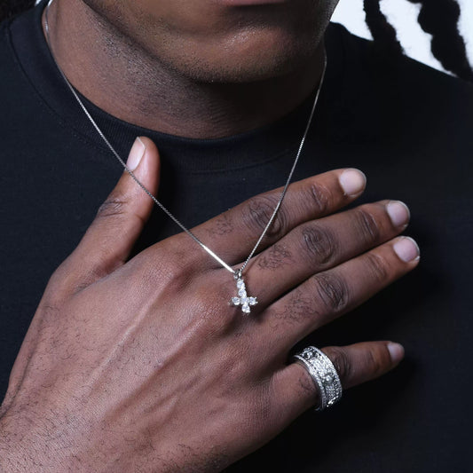 18K WHITE GOLD MICRO ST PETER'S CROSS