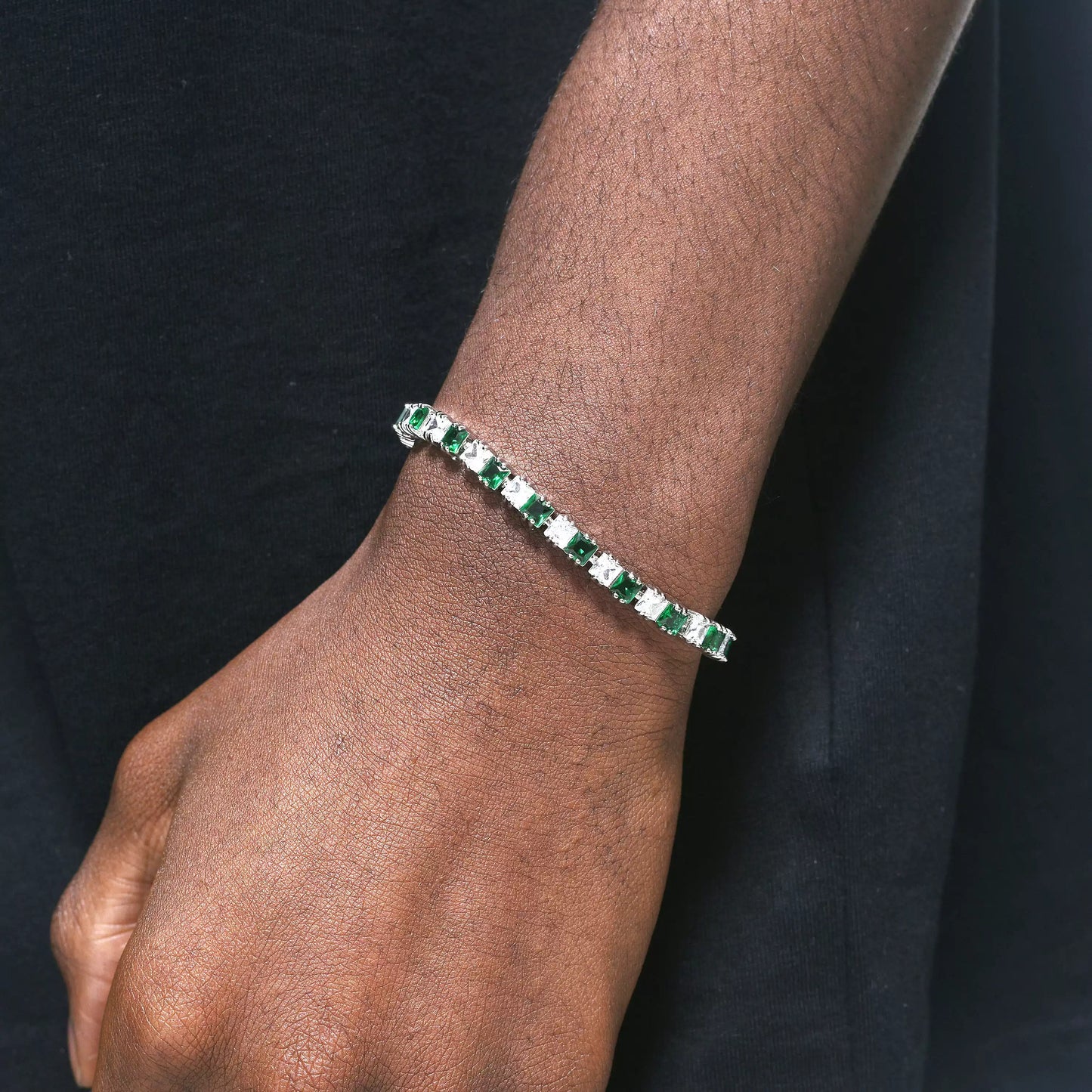ASSORTED PRINCESS CUT DIAMOND TENNIS BRACELET