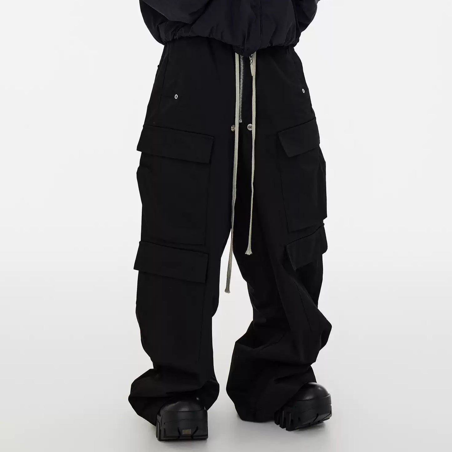 SS25 BLACK BAGGY CARGO DENIM