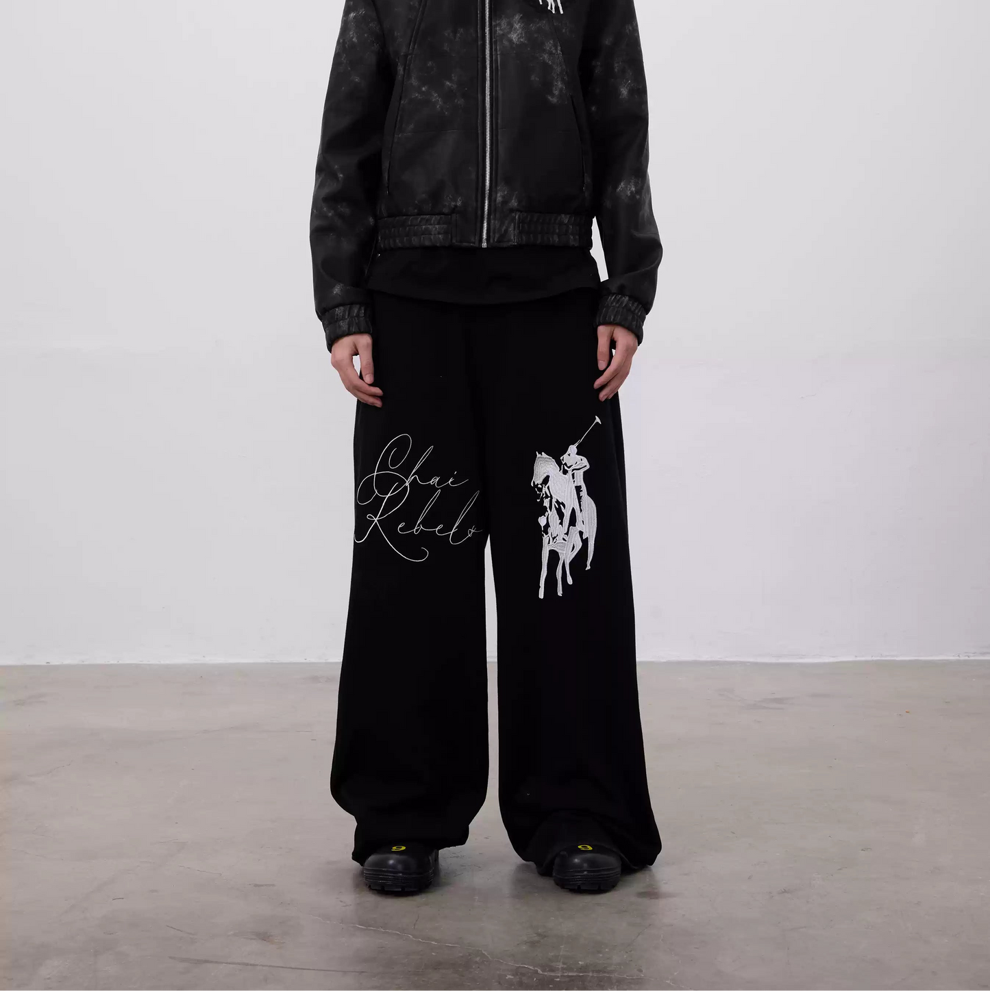 "MAURAUDER" DOUBLE WAISTED EMBROIDERED SWEATS
