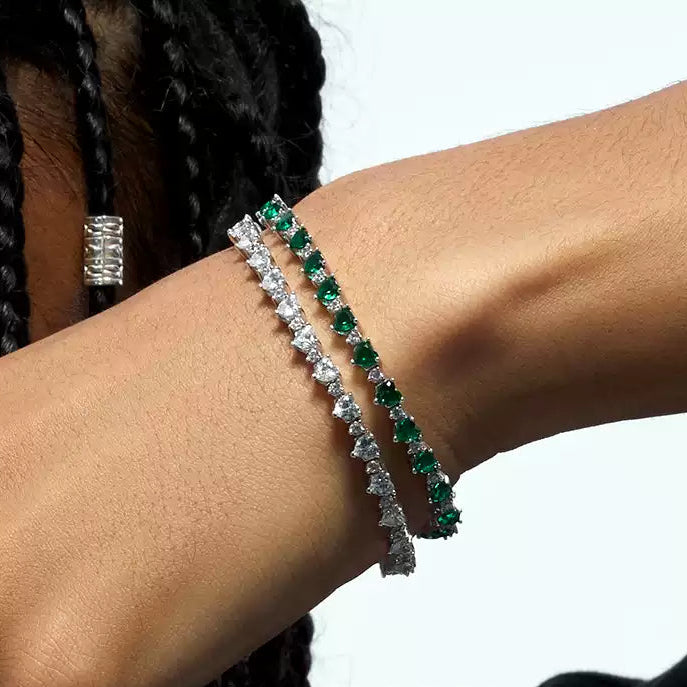 "ETERNAL" HEART-SHAPED DIAMOND TENNIS BRACELET