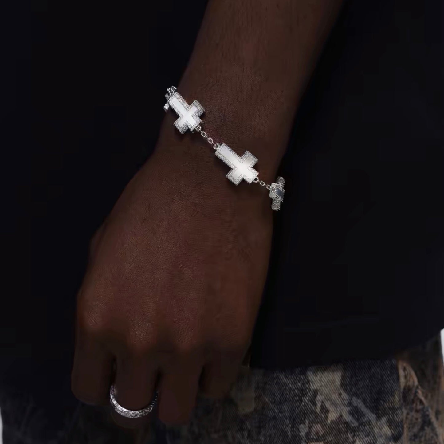DIAMOND WHITE CROSS BRACELET