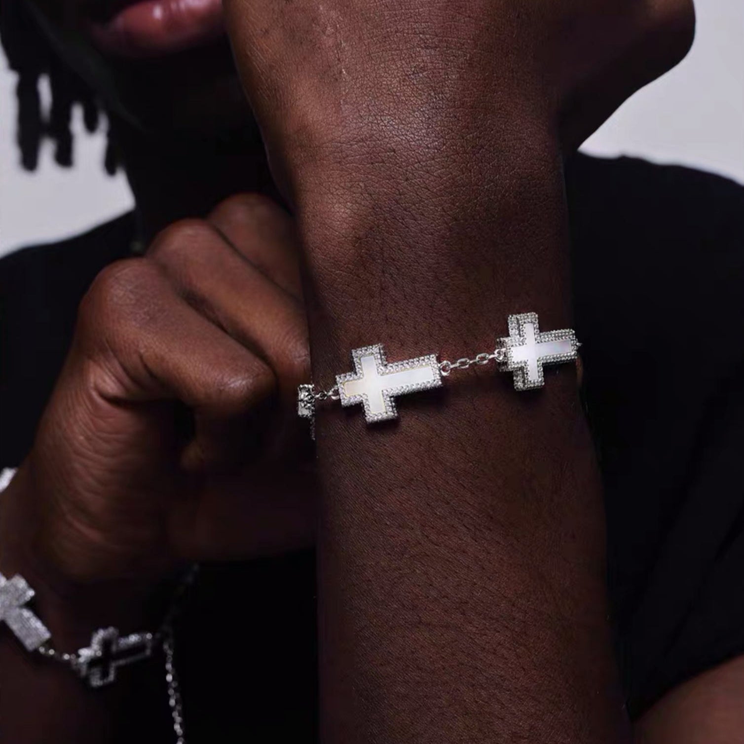 DIAMOND WHITE CROSS BRACELET