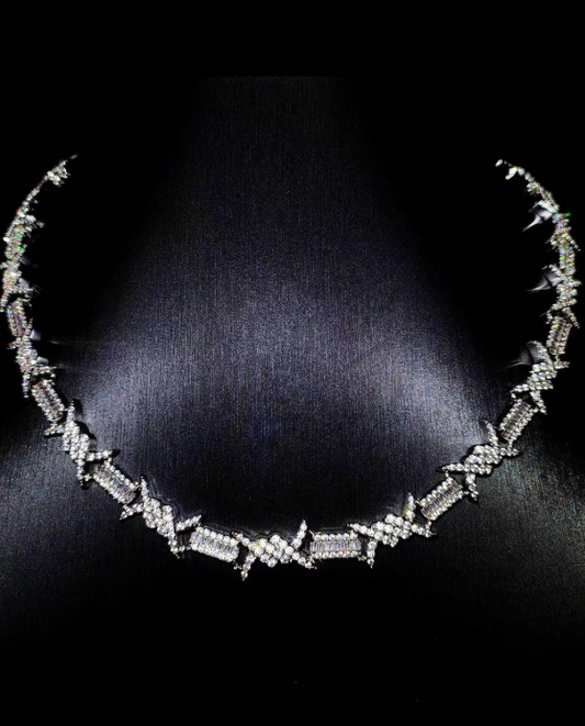 BARBED WIRE NECKLACE
