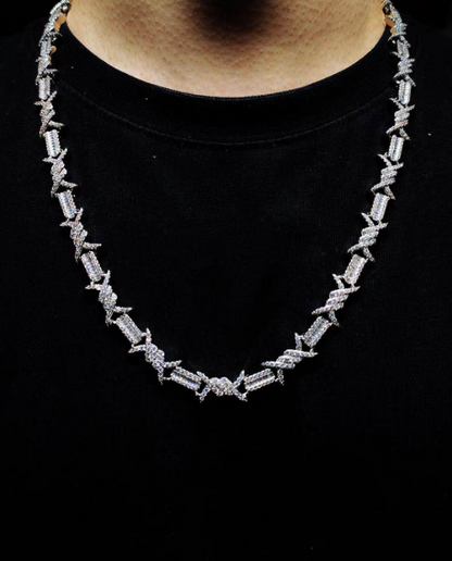 BARBED WIRE NECKLACE